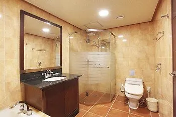 Noblesse Hotel Τζέτζου 3*,