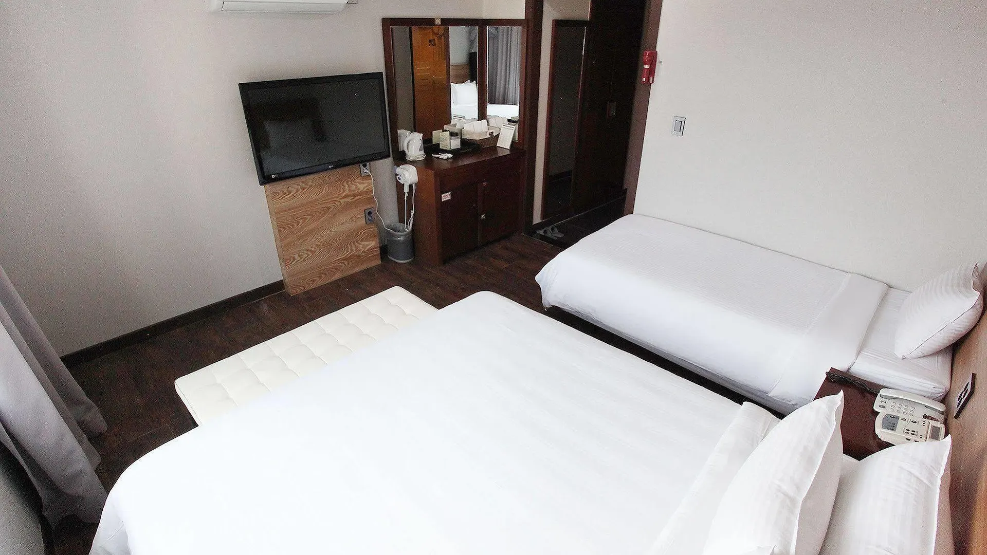 Noblesse Hotel Τζέτζου Νότια Κορέα