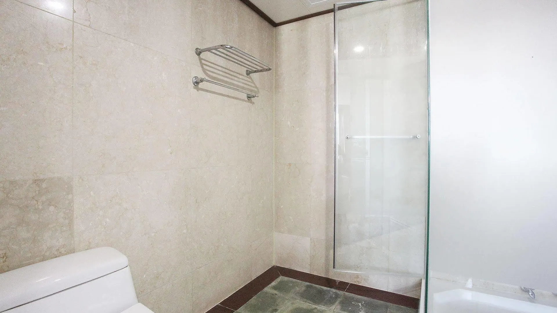 Noblesse Hotel Τζέτζου 3*,  Νότια Κορέα