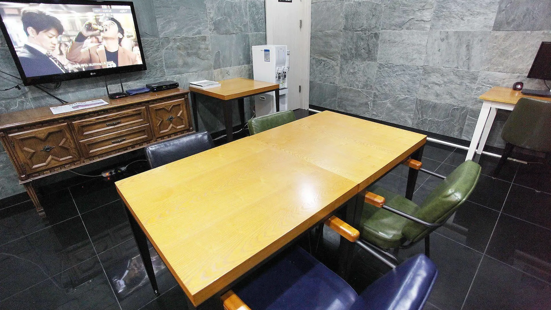 Noblesse Hotel Τζέτζου